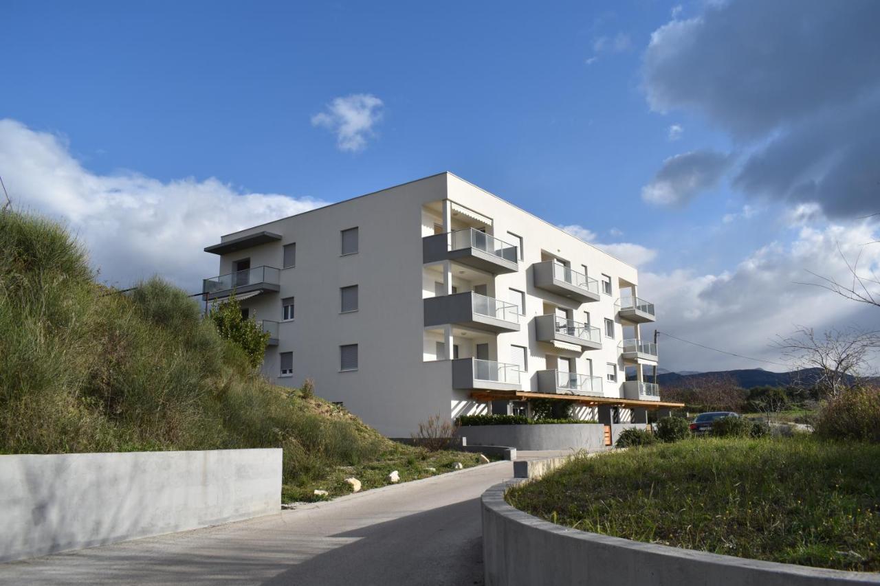 Apartment Alfa Split Exterior photo