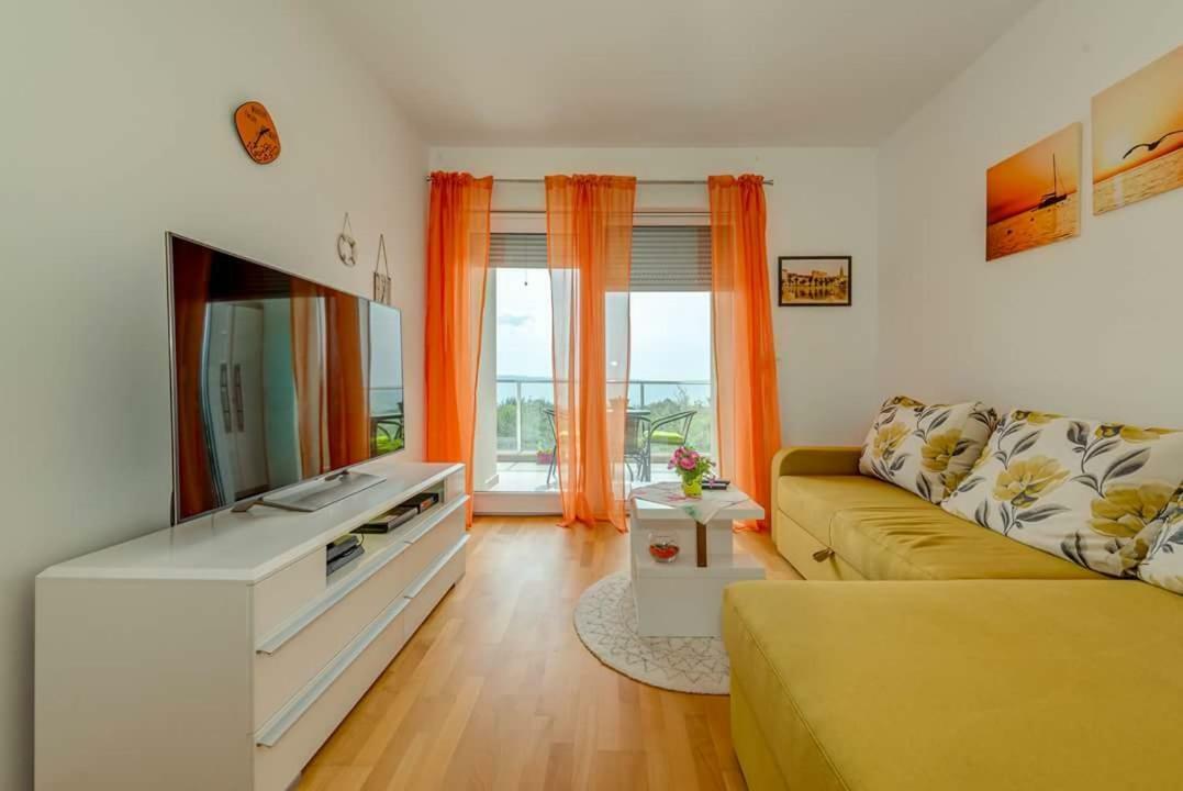 Apartment Alfa Split Exterior photo